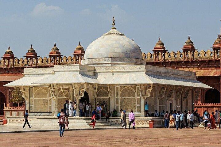 From Agra: Private Tour of Fatehpur Sikri