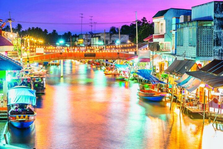 Amphawa Boat Ride & Railway Market: Multi-Lang Private Tour