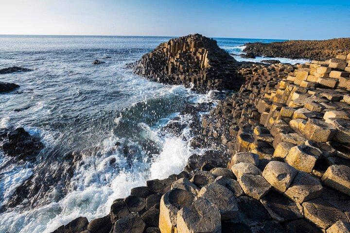 Titanic Experience and Giant's Causeway Tour from Belfast