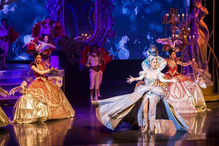 Tiffany's Show Pattaya - Ladyboy Cabaret Show