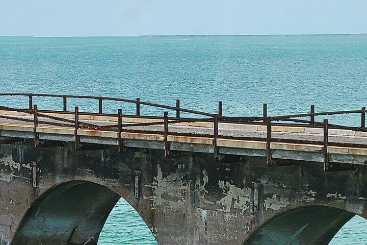 Key Largo/Islamorada to Key West Private Day Tour Florida Keys