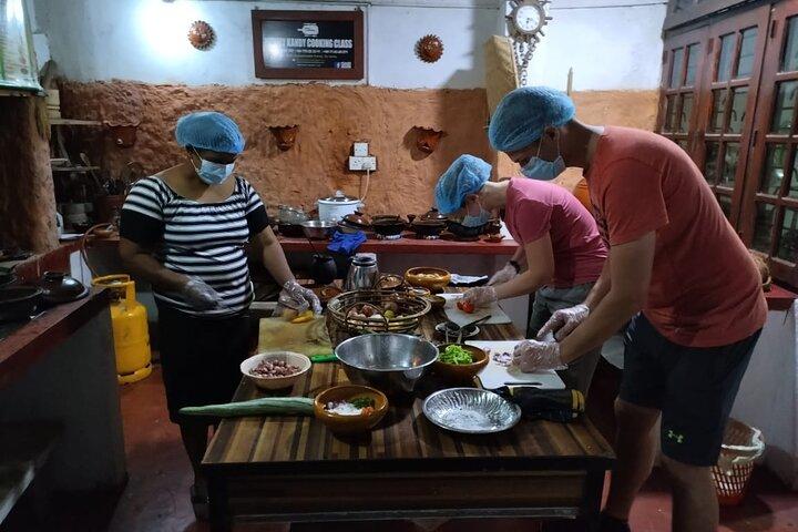 Private Traditional Sri Lankan Cooking Class in Kandy with Hotel Transfers