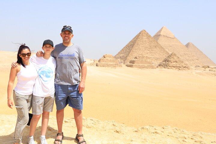 Cairo Private Tour: Pyramids & Grand Museum With Airport Pickup