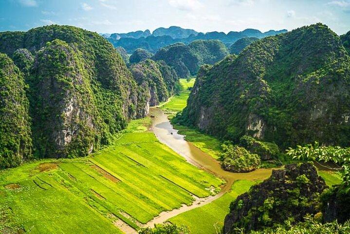 Hoa Lu Mua Cave Tam Coc Luxury Full Day Tour