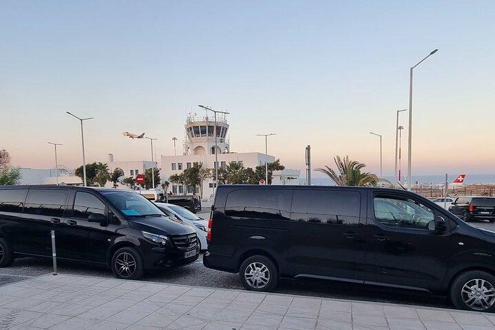 Santorini: Private Airport and Port Transfer Service