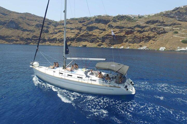 Santorini Private Daytime Sailing Cruise with Meal, Drinks &Transfer included