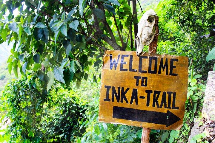 Short Inca Trail hike to Machupicchu 2 days 1 night