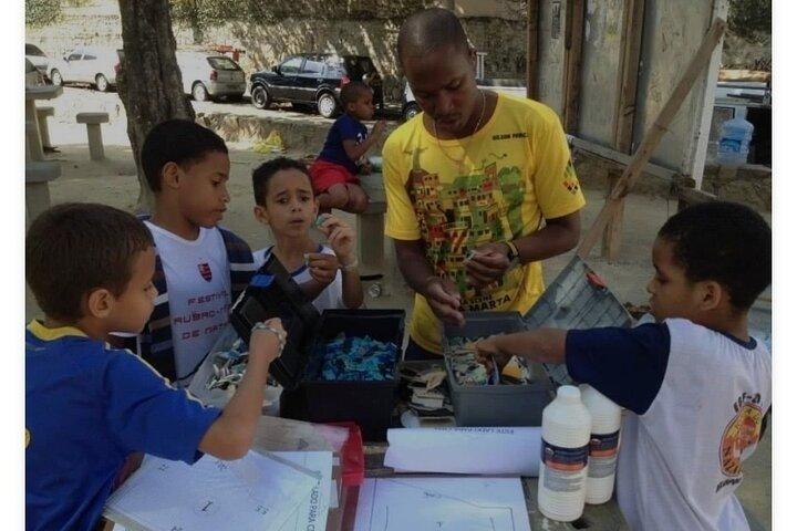 Favela tour Santa Marta with local guide
