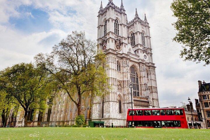 Private 4-Hour Guided Tour In the Footsteps of Jane Austen in London