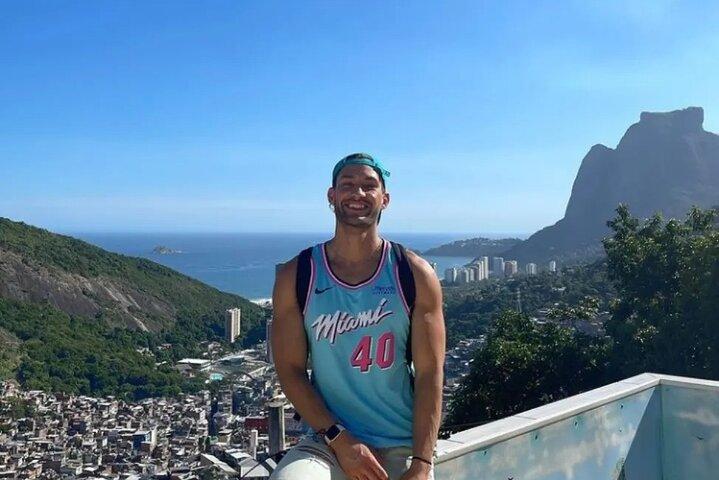 Explore the history and culture of Favela da Rocinha