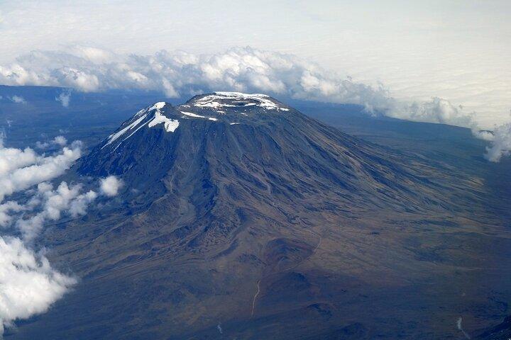 7 Days Kilimanjaro trek via Machame route