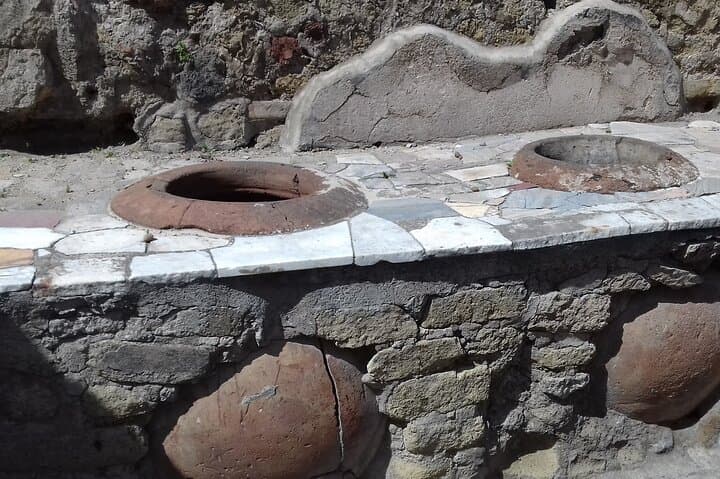 Transfer From Naples Train Station/area to Sorrento 2hr stop in Herculaneum