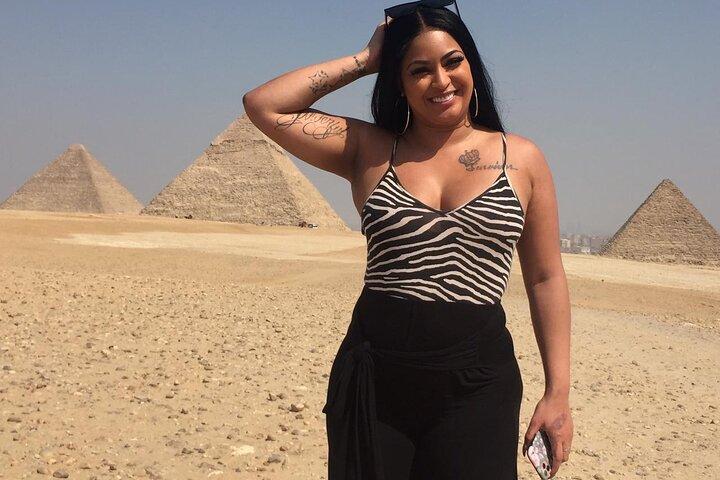 Private Full-Day Tour Giza Pyramids, Museum, hanging church & Nile Felucca Boat
