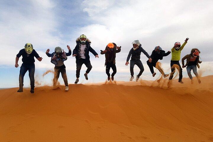 4-Day Desert Tour with 2-nights Glamping Experience: the Best for desert lovers