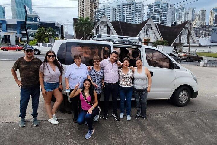 Shuttle to Riu Playa Blanca Hotel: Round Trip or One Way