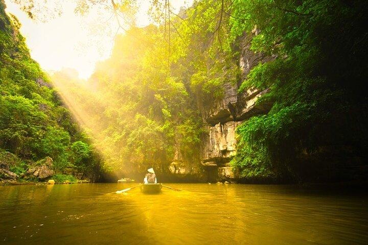 Ninh Binh Full-Day Tour Hoa Lu Tam Coc Cycling, Boat,Buffet Lunch