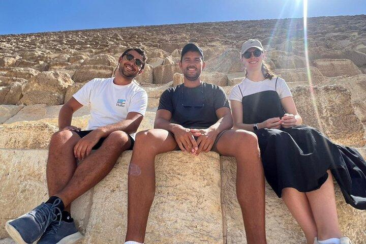 4 Hours Adventure To Giza Pyramids, Sphinx, Lunch & Camel