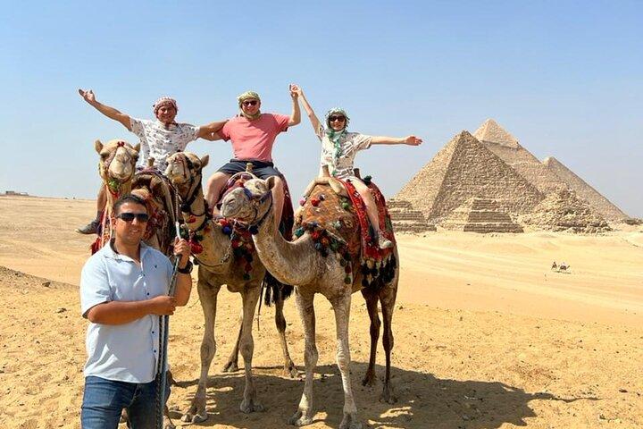 4 Hours Adventure To Giza Pyramids, Sphinx, Lunch & Camel