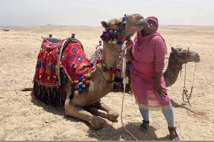 4 Hours Adventure To Giza Pyramids, Sphinx, Lunch & Camel