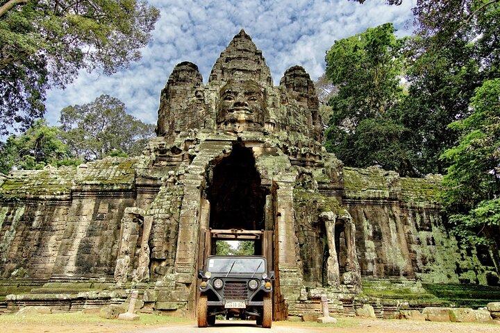 Angkor Explorer by Cambodiajeep