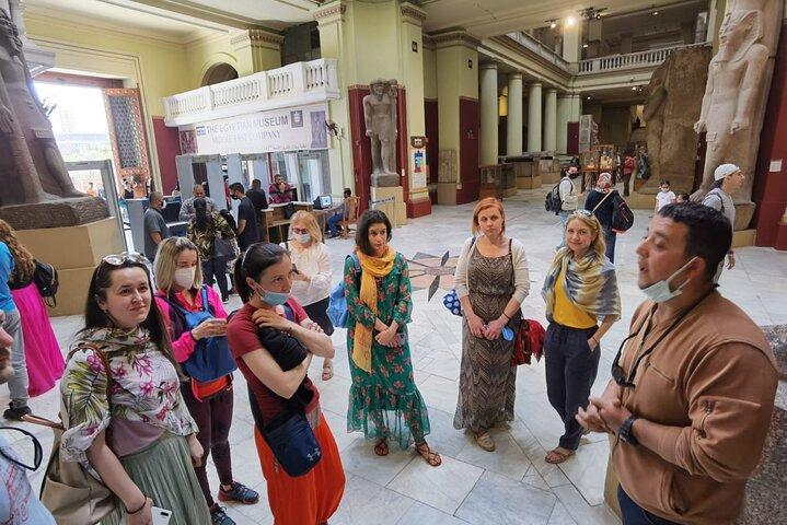 Private Guided Tour to Egyptian Museum, Islamic & Christian Cairo with lunch