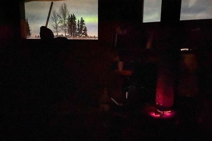 "Aurora Ice" - Ice Fishing & Salmon Dinner Tour