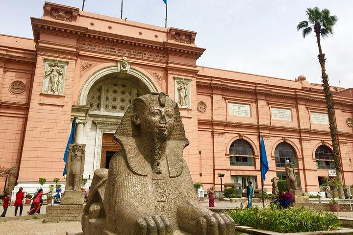 Cairo Tour To Egyptian Museum And Cairo Tower & Boat Ride On The Nile