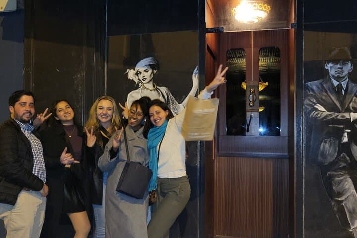 Paris Speakeasy: A Night to Meet, Connect & Explore secret Bars