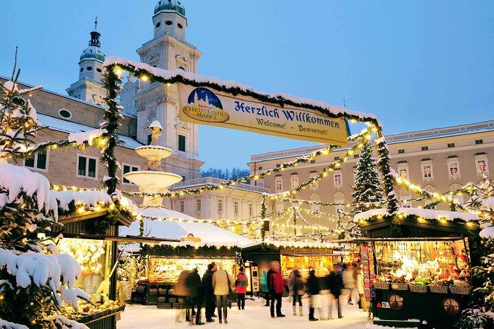 Private Christmas Market Tour to Hallstatt & Salzburg from Vienna