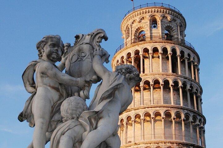 Full-Day Private Tour to Pisa and Lucca from La Spezia cruise port
