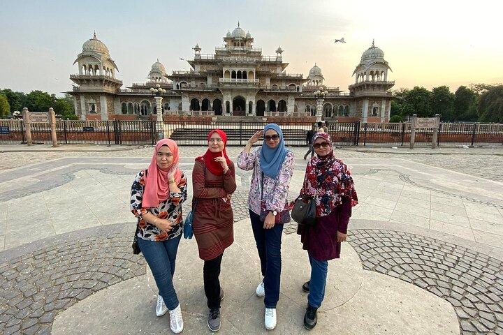Jaipur Private Full-Day Sightseeing Tour by Tuk-Tuk with Pickup