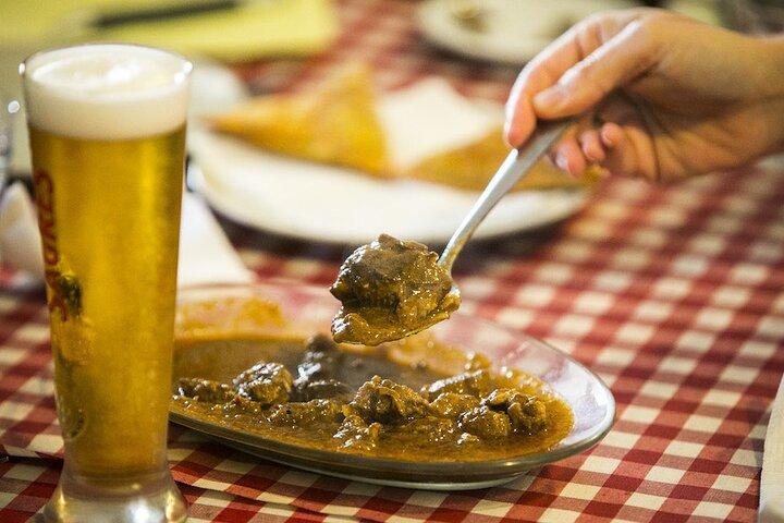 Hidden Flavors of the Hillside: Mouraria & Graça