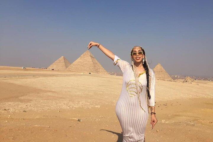 Giza pyramids ,Sphinx ,Egyptian Museum ,Camel Ride include entry fees