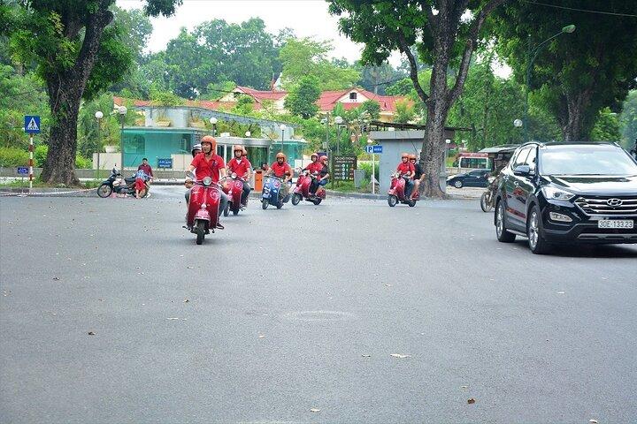 Hanoi Back Streets Vintage Vespa Tours City