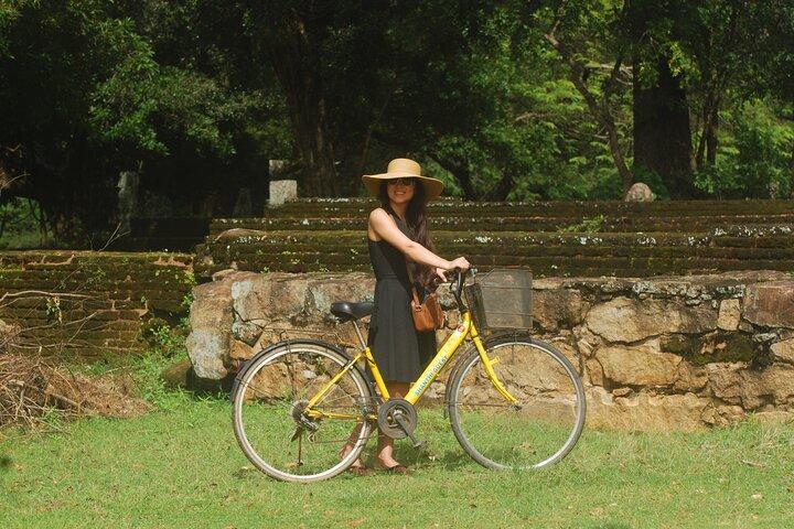 Day out to Galle[Stilt Fishing. Turtle watching.Cinnamon Farm]