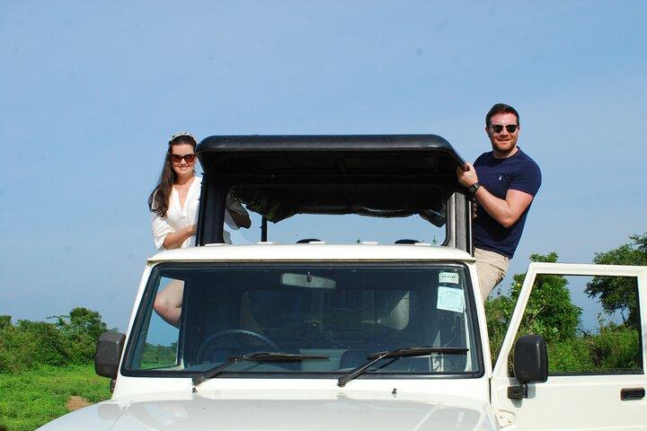 Udawalawe safari with Elephant transit home