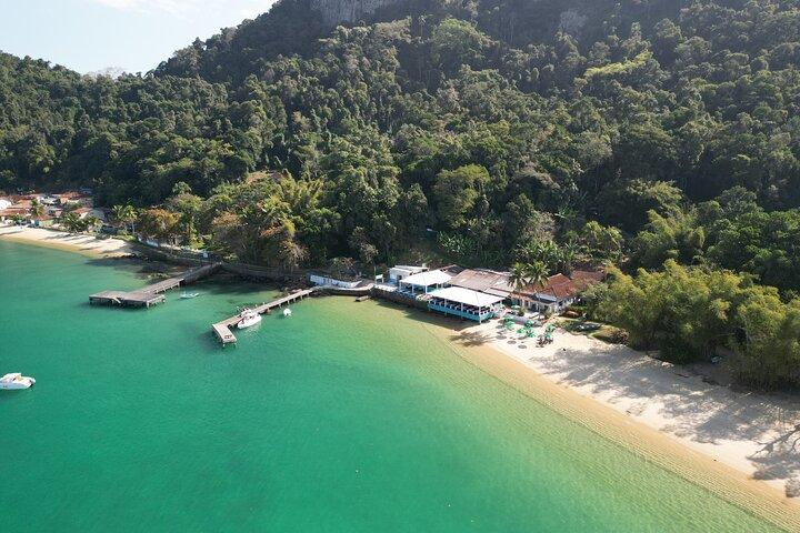 Speedboat ride - Paradise Islands - Angra dos Reis