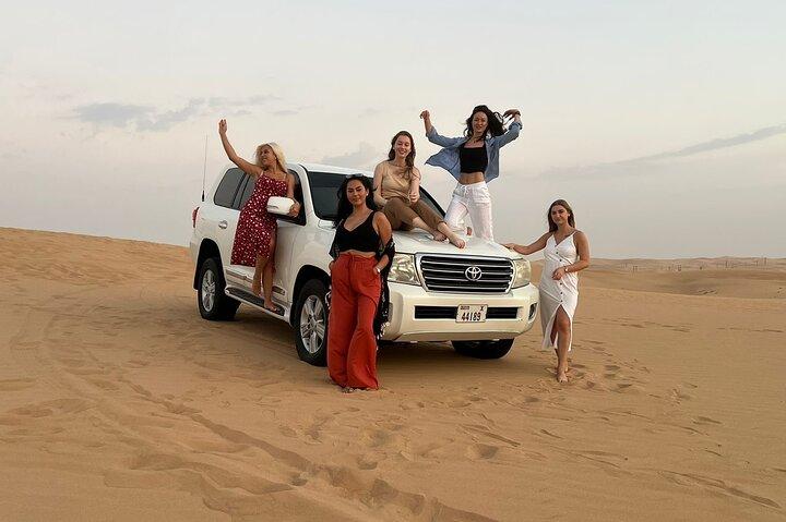 Private Desert Safari Abu Dhabi: 7 Hours Tour with BBQ & More
