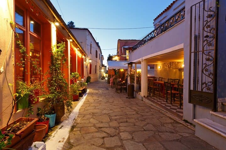 Ancient Athens Scavenger Hunt & Self-Guided Walking Tour