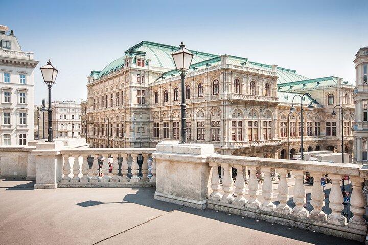 Vienna Scavenger Hunt & Highlights Self-Guided Walking Tour