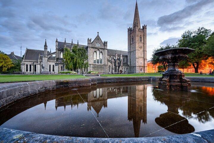 Dublin Scavenger Hunt & Highlights Self-Guided Walking Tour