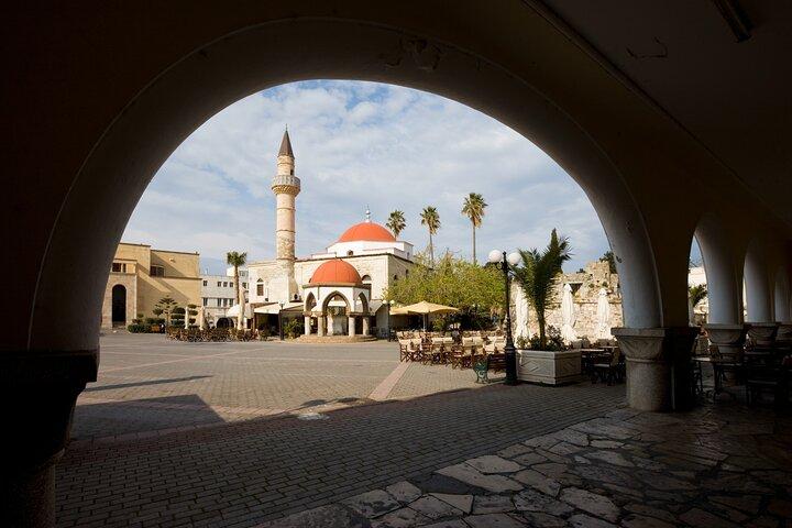 Kos Scavenger Hunt & Highlights Self-Guided Walking Tour