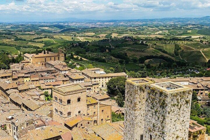 Full-Day Car Tour Siena San Gimignano and Chianti from Florence