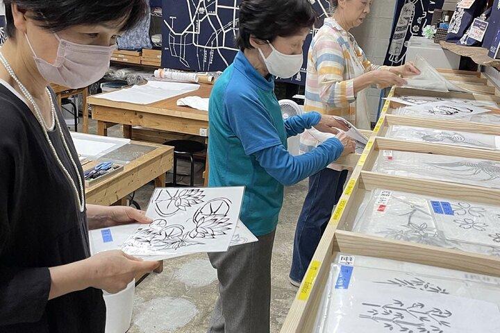 Roketsu dyeing experience: M course Roketsu Dyeing Experience