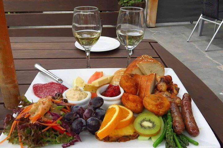 Lyttelton Shore Excursion - City Highlights & Waipara Wine Tour