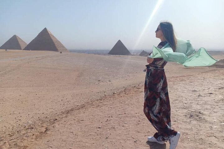 Private Half-Day Private Trip Giza Pyramids,Sphinx,Camel-Ride,Lunch