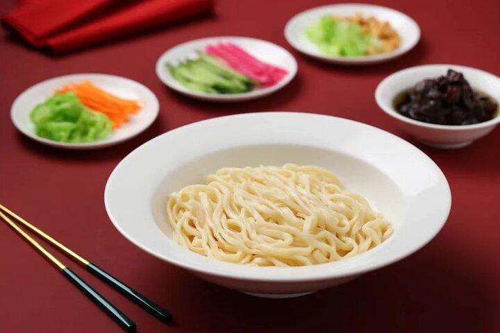 Beijing Half Day: Old Hutong Rickshaw Tour with Peking Duck Lunch