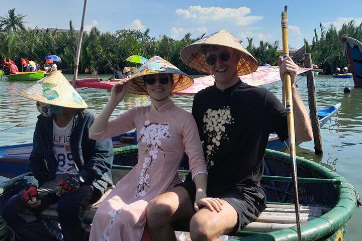 Basket Boat in Hoi An( visit water coconut forest,Crab fishing )