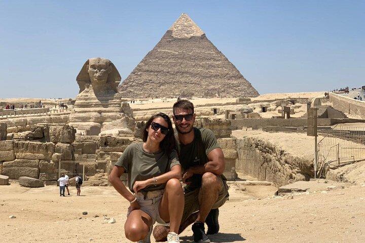 8-Hour Private Tour Giza Pyramids, Egyptian Museum and local Bazaars