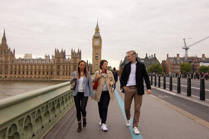 London Half Day Tour with a Local Guide: Private & Custom